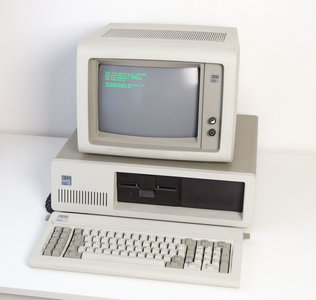 05-premier-PC-IBM.jpg